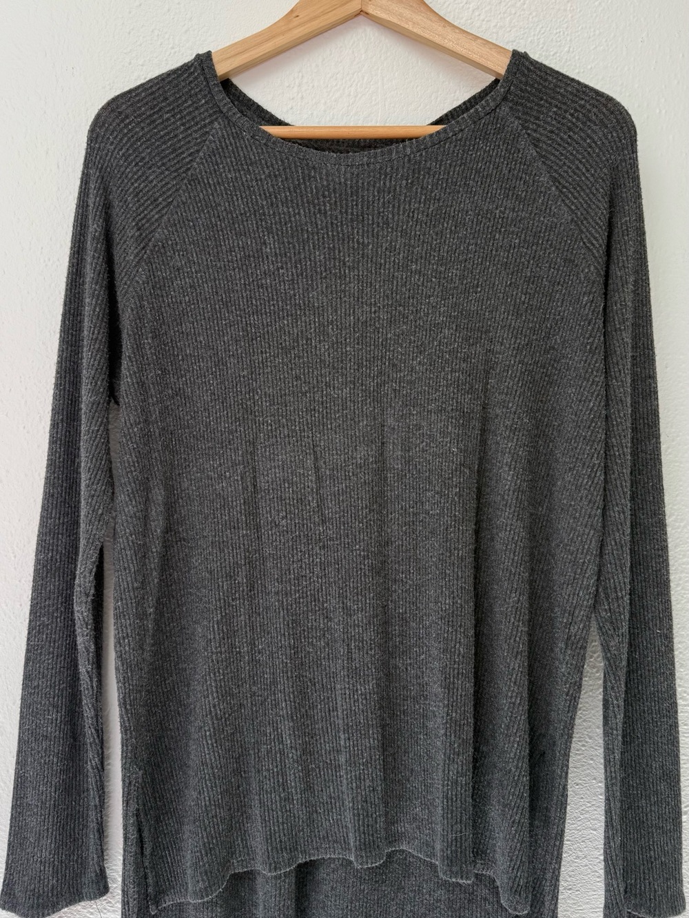 Velvet by Graham & Spencer Ribbed Charcoal Gray Long-Sleeve Sweater